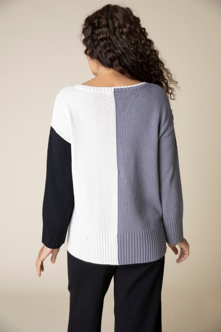 Black & White Colorblock V-Neck Sweater