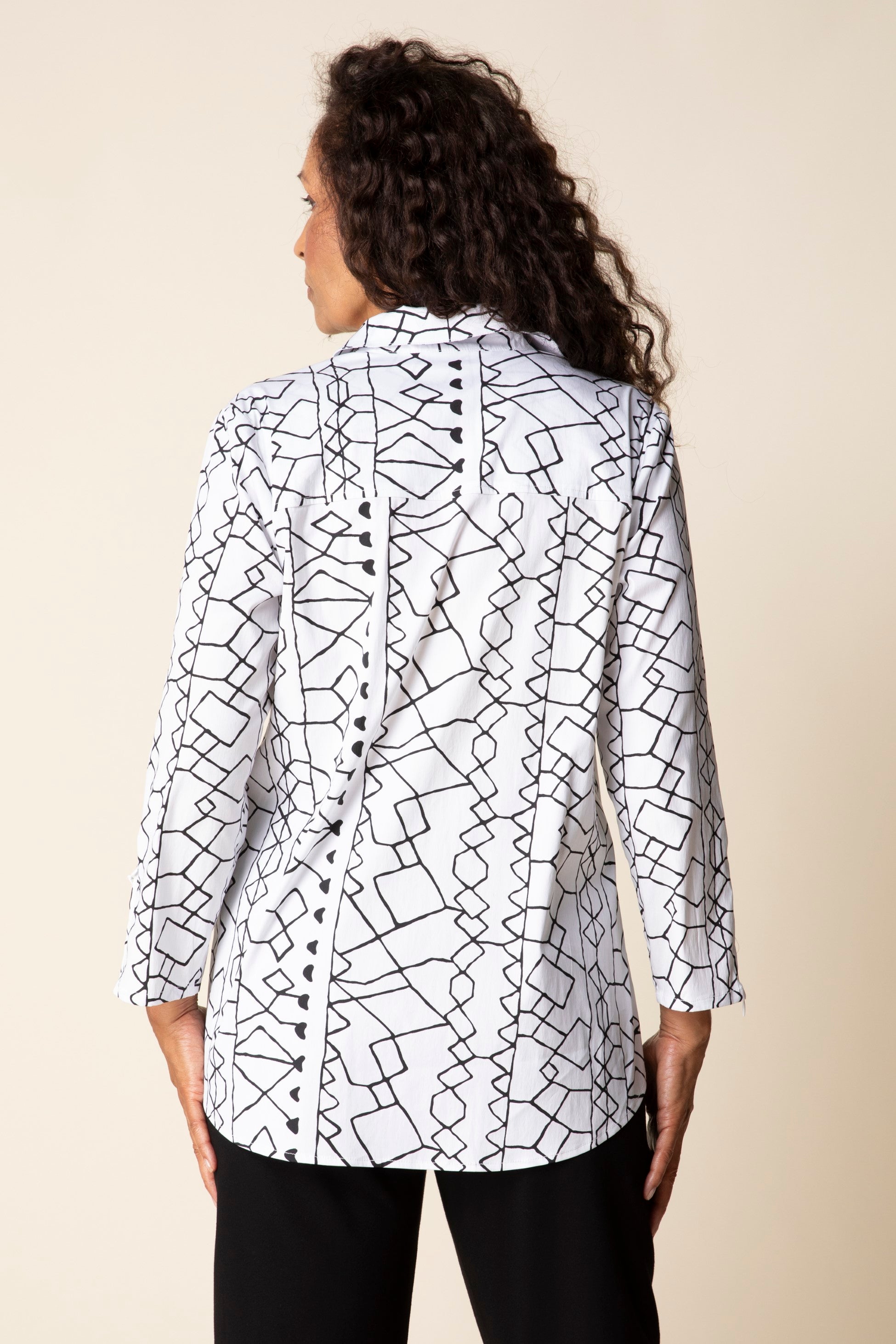 Zip Pocket Print Travel Shirt