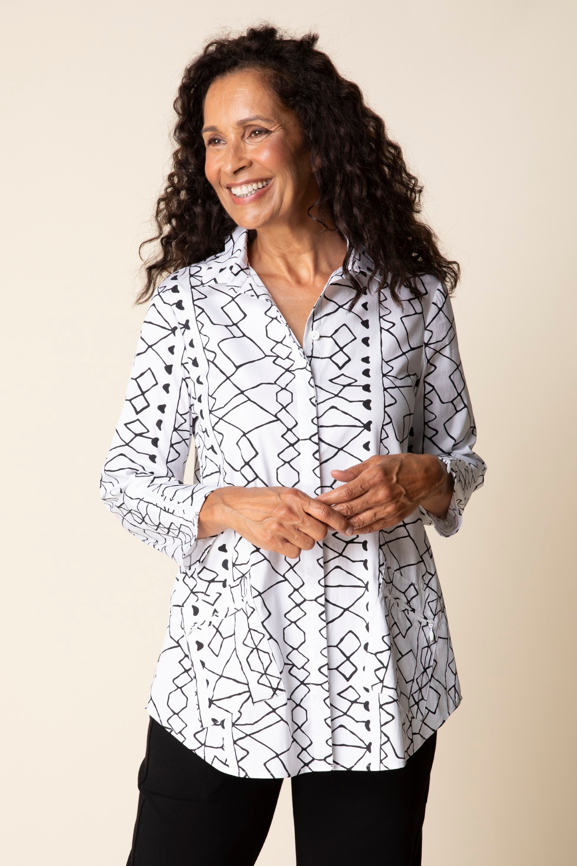 Zip Pocket Print Travel Shirt