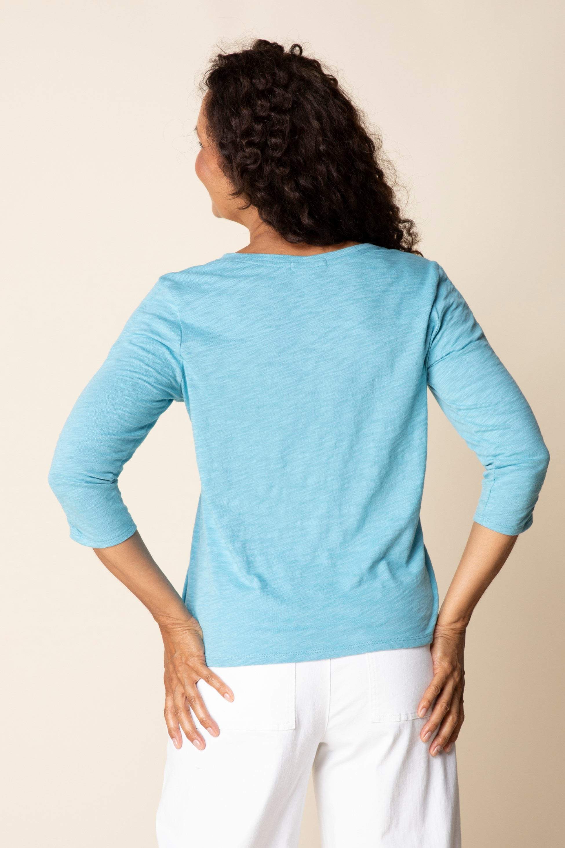 Dewdrop Ruched Sleeve Tee