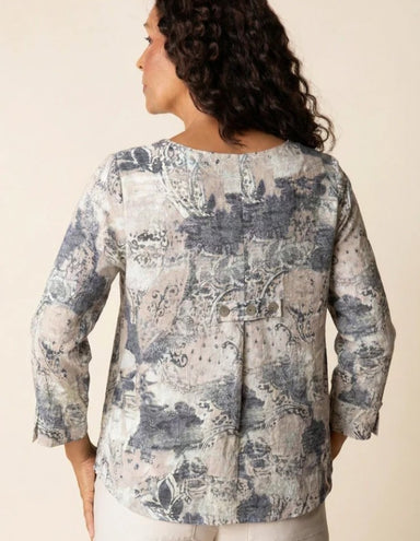 Willow Medley Pleat Back Pullover