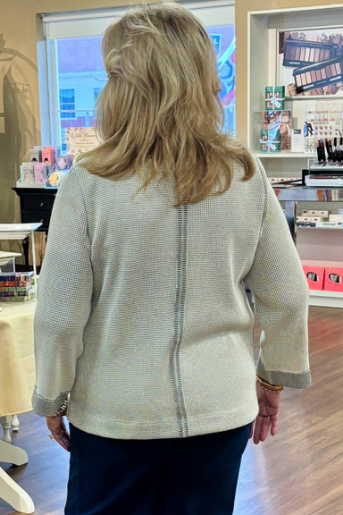 Habitat Grid Texture Center Seam Top — Winter White