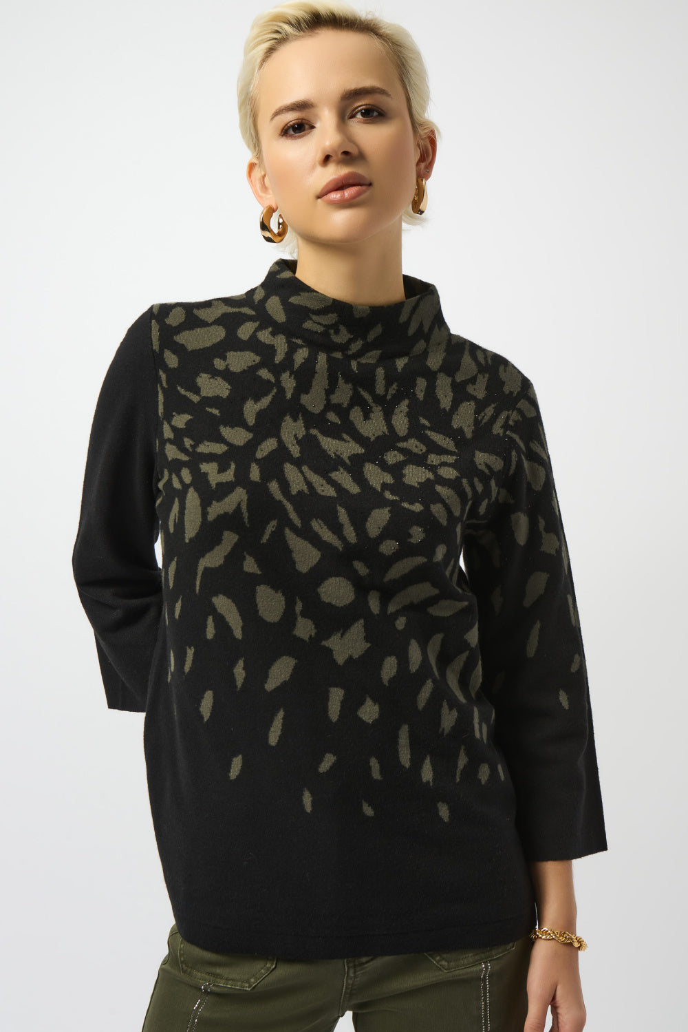 Jacquard Animal Print Sweater