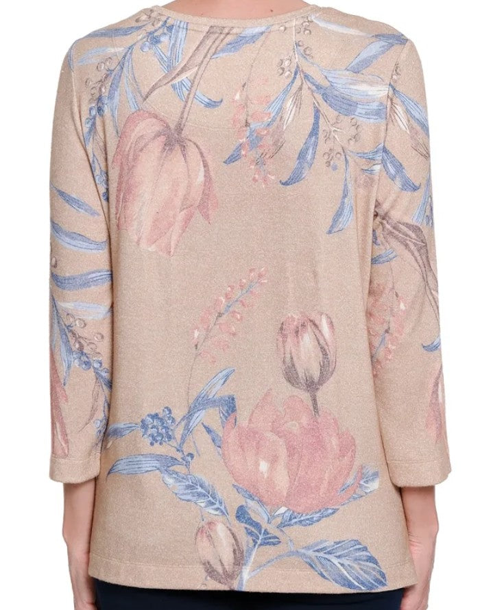 Floral Print Hatchi Knit Top