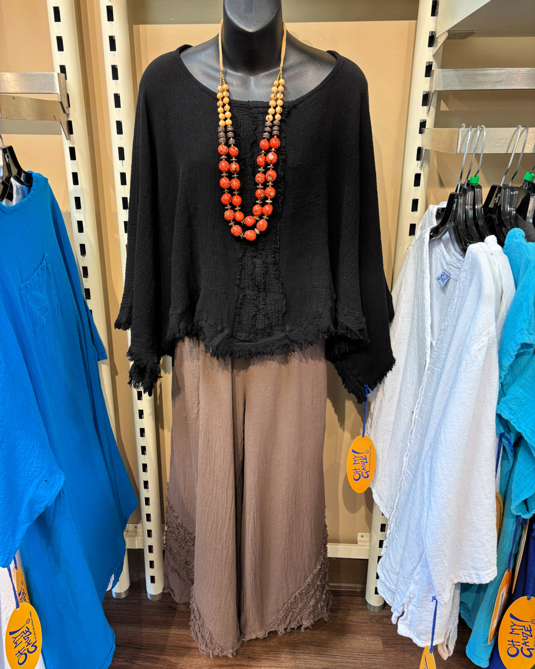 Calypso Black One Size Poncho
