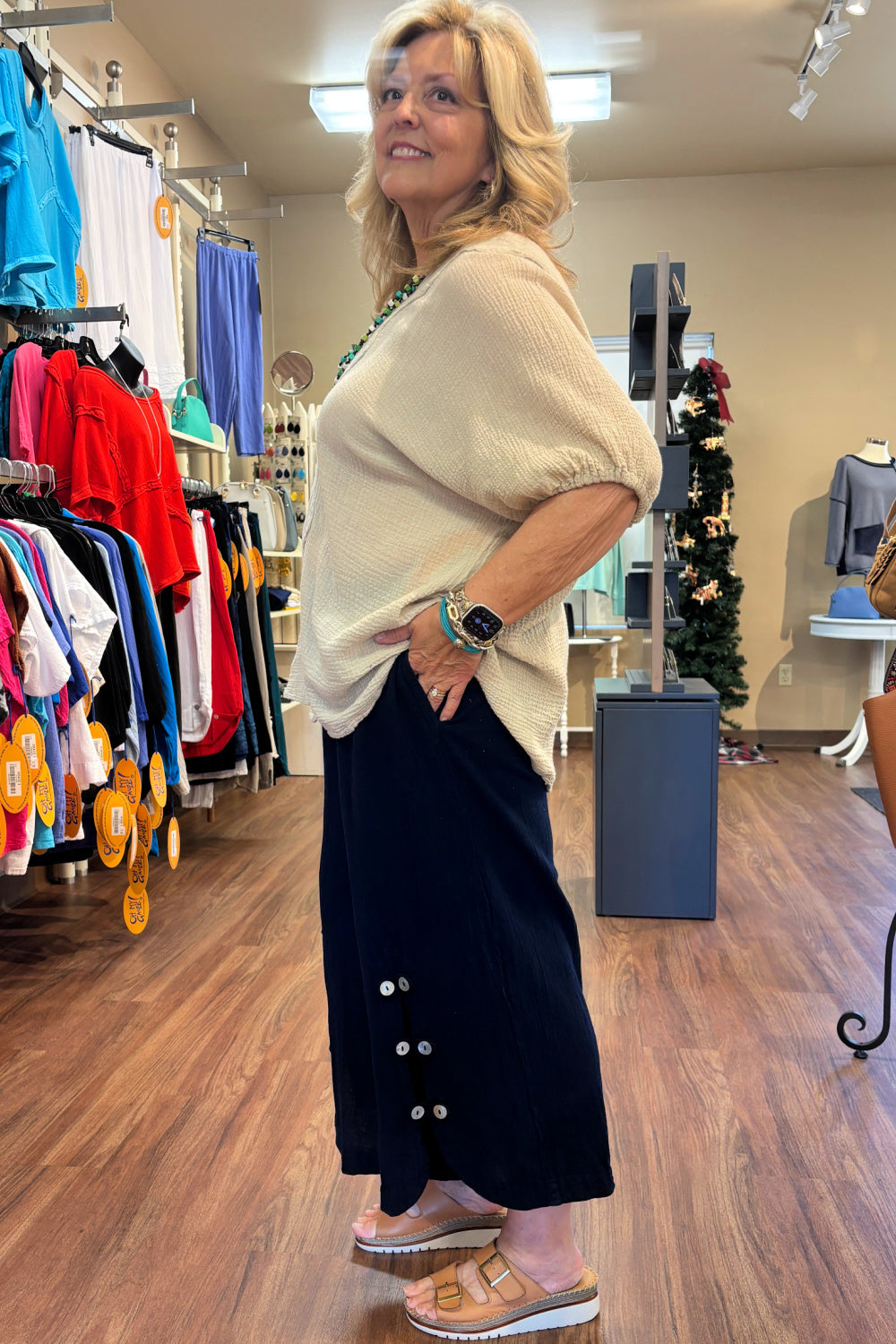 Navy Button Detail Gauze Crop Pant