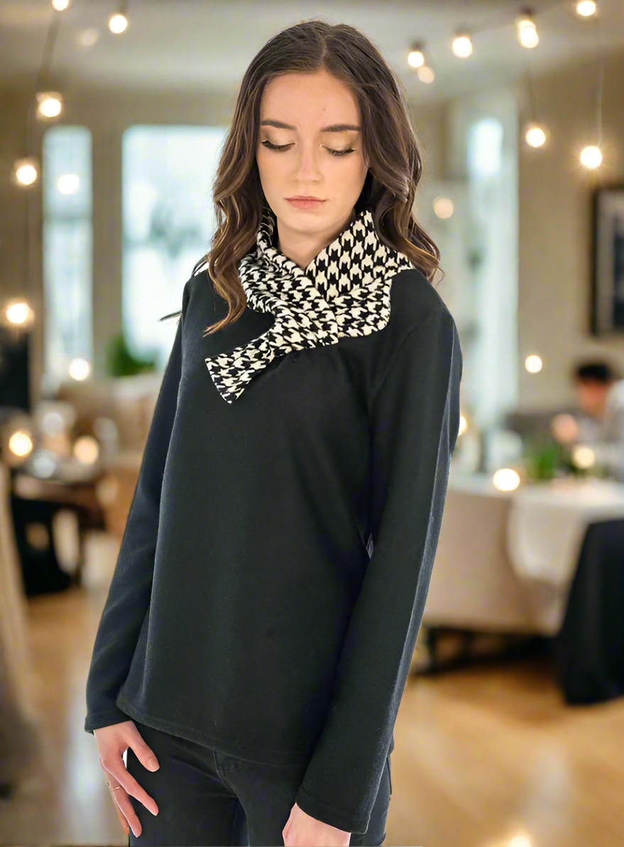 Houndstooth Bow Neck Black Sweater